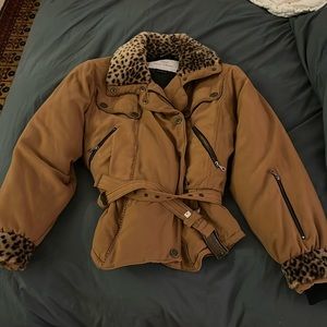 Vintage NILS resort collection leopard ski jacket